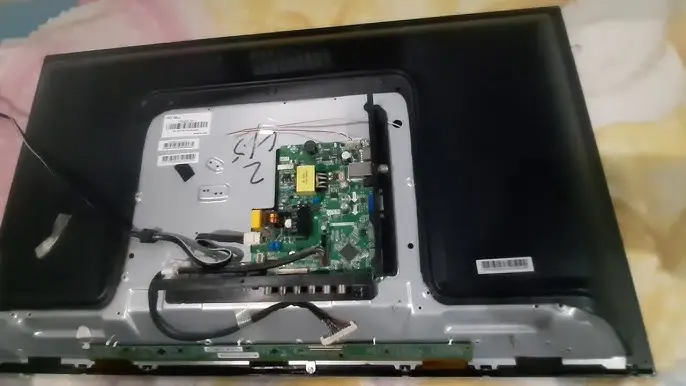 Desarmar un Televisor: Tutorial Completa para Expertos y Principiantes - Cuántos kilos de cobre tiene un televisor como desarmar un televisor - Cuántos kilos de cobre tiene un televisor